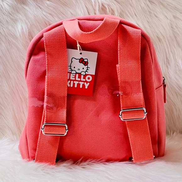 Hello‎ Kitty Backpack - Picture 4 of 9